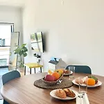 Wonderful - Free Parking - Cabo Ruivo 34636al Apartamento Lisboa