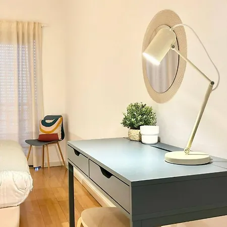 Апартаменти Wonderful - Free Parking - Cabo Ruivo 34636al *