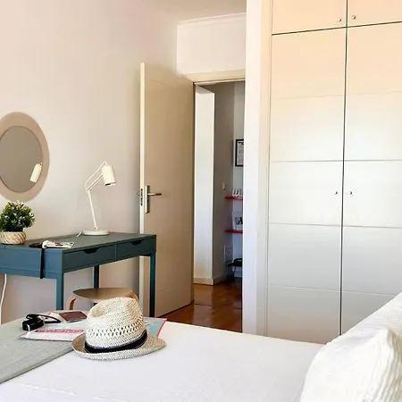 Cabo Ruivo - Wonderful - Free Parking Appartamento