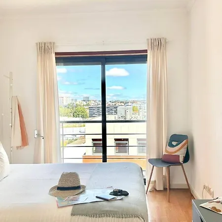 Wonderful - Free Parking - Cabo Ruivo 34636al Апартаменти *