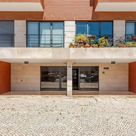 Wonderful - Free Parking - Cabo Ruivo 34636al