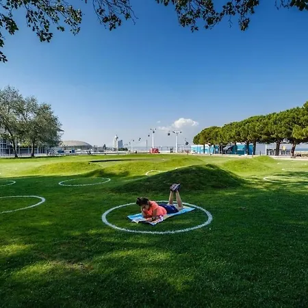 דירה Wonderful - Free Parking - Cabo Ruivo 34636al *