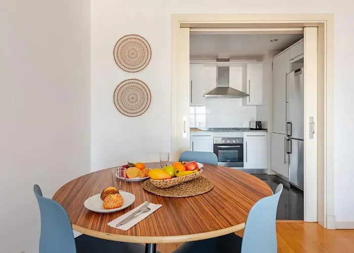 Apartamento Wonderful - Free Parking - Cabo Ruivo 34636al